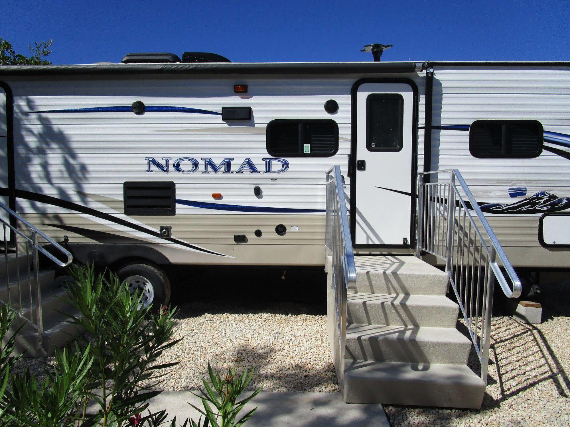Fiesta Key Rv Resort Premium Room 1 Layton Exterior photo